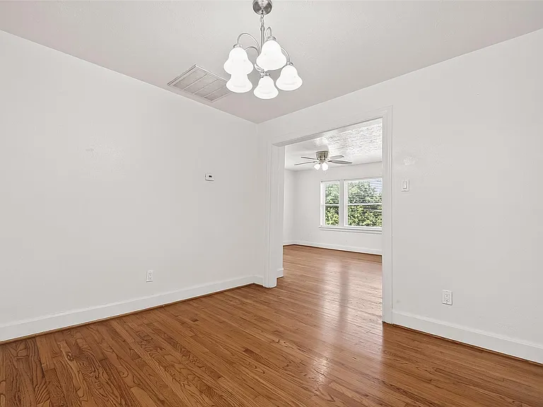 609 Cortlandt St #3 — Photo 10