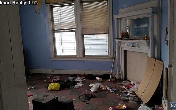 2nd image of 90 Sanford St