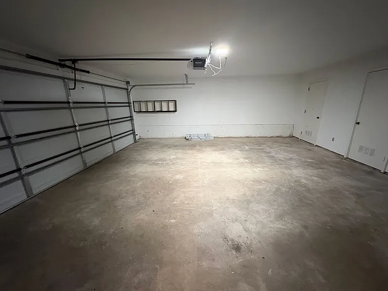2620 N Taylor St — Photo 10