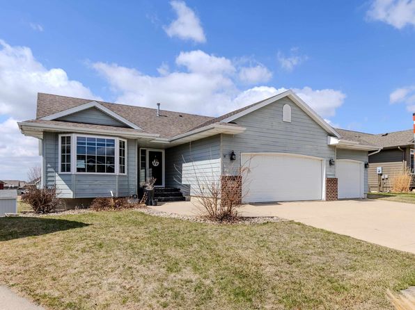 3630 Jackson Ave, Spirit Lake, IA 51360