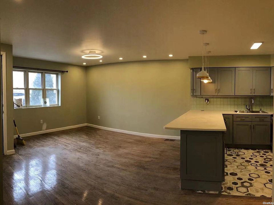 11469 Taipei Court, Flushing, NY 11356 Zillow