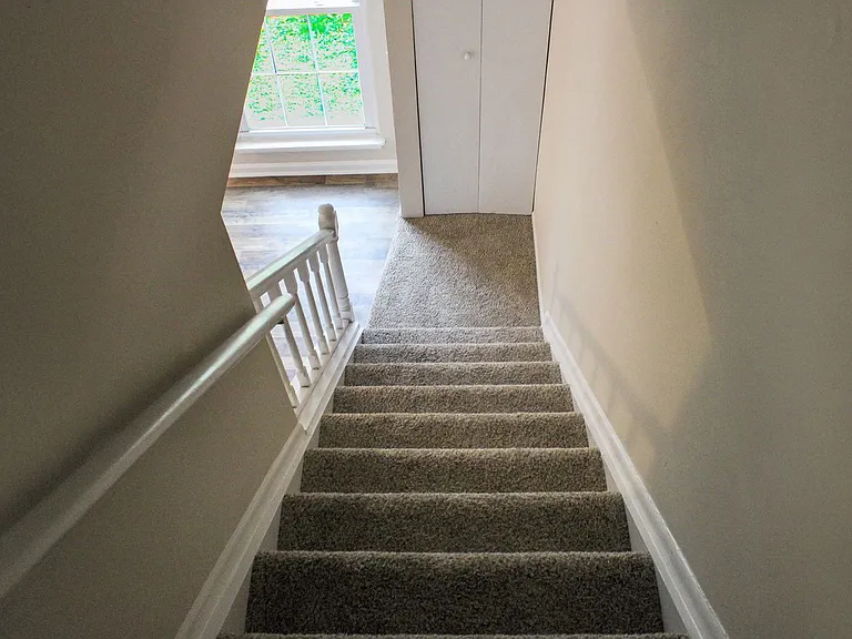 104 Jennifer Dr — Photo 13