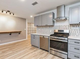 66 6th Ave, Shalimar, FL 32579