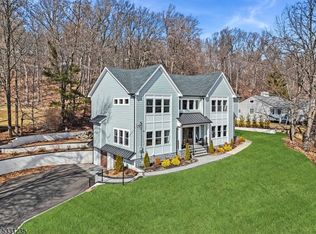 1510 Deer Path, Mountainside, NJ 07092