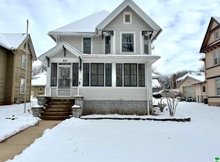 514 Central Ave SE, Le Mars, IA 51031