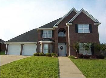 1st image of 1902 Harrison Dr