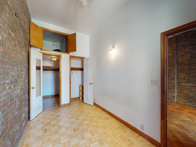 325 W 88th St #8 — Photo 12