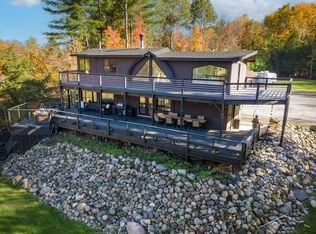 801 E Edenville Lake Dr, Hope, MI 48628