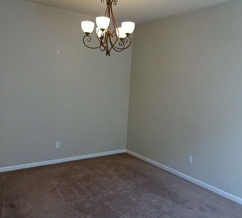 4th image of 2125 Eldmire Way