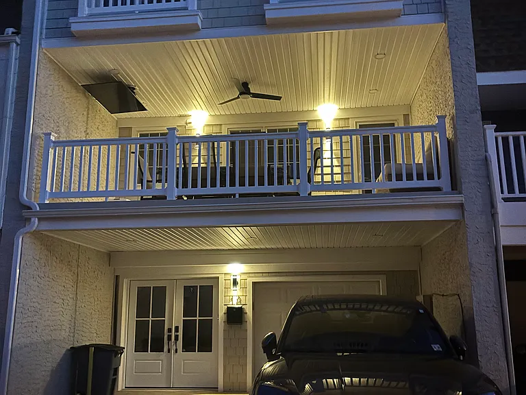18 Village Rd — Photo 34