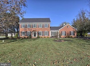 97 Stone Mill Rd, Hummelstown, PA 17036