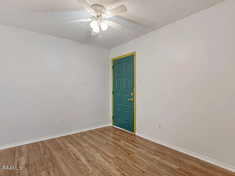 1318 Lee Ave #A-1 — Photo 5