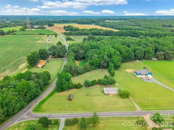 21966 Stony Rd, Locust, NC 28097