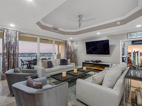 3rd image of 17717 Gulf Blvd APT 702