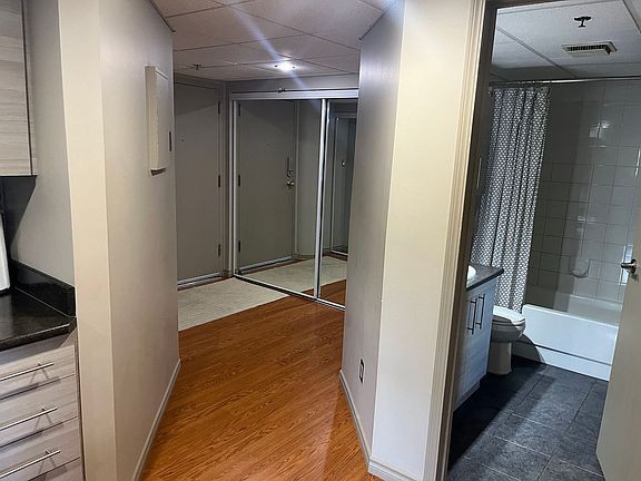 4th image of 408 University Dr