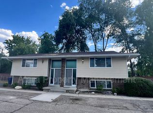 5873 S Highland Dr, Salt Lake City, UT 84121