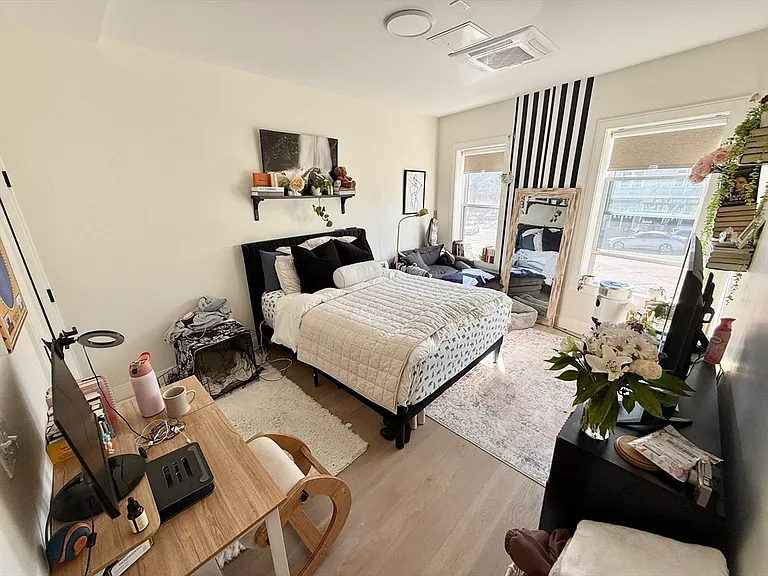 120 Emerson St #3 — Photo 7