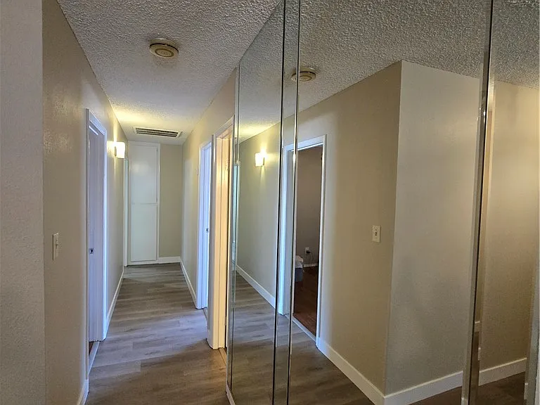 4647 Marnell Dr — Photo 11