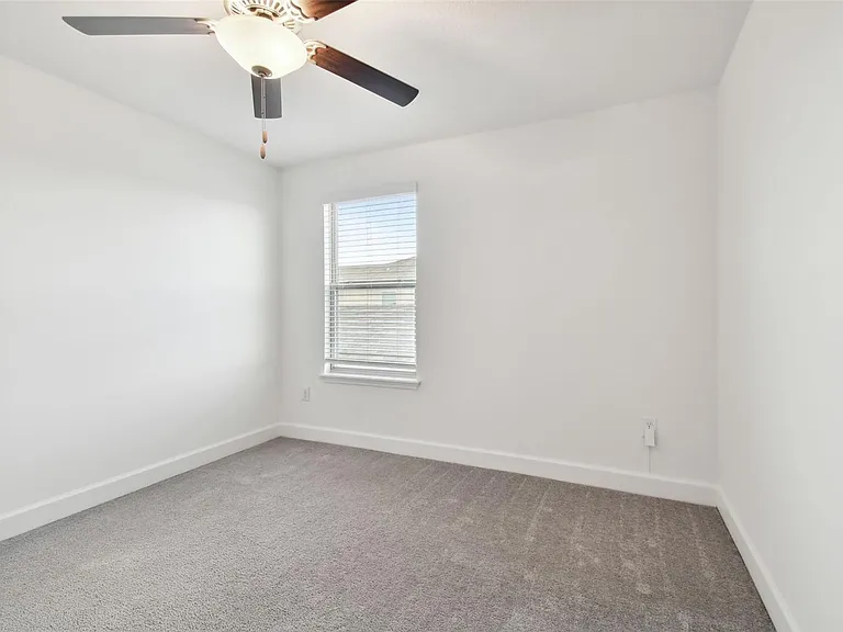 5507 Rainwood Meadows Dr — Photo 47