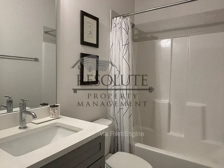 30 Satinwing Ct — Photo 6