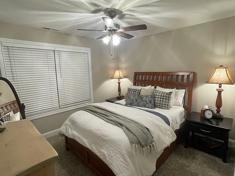 121 Ardell Dr — Photo 16