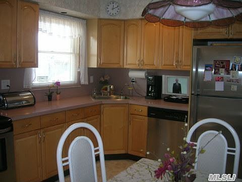 5th image of 90 Cortland St