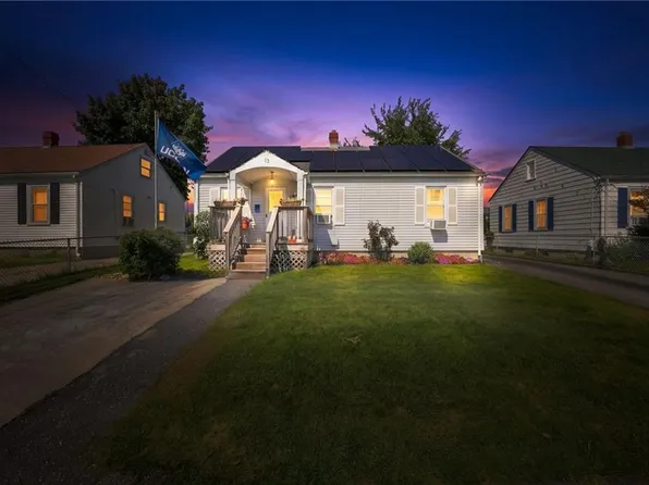 13 Hunter Ave, Johnston, RI 02919