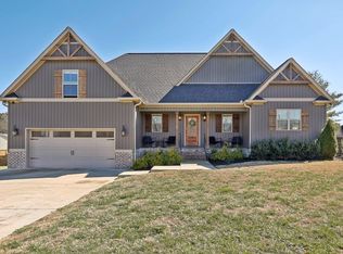 107 Jefferson Ct, White House, TN 37188