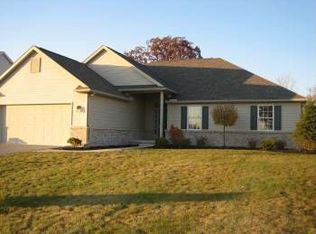 161 Hidden Village Ln, Holland, OH 43528