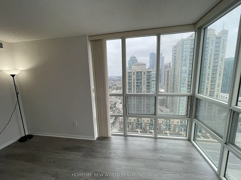 1 Pemberton Ave #2008 — Photo 10