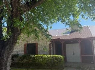 12807 Crow Valley Ln, Houston, TX 77099