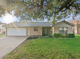 402 June St, Bryan, TX 77802