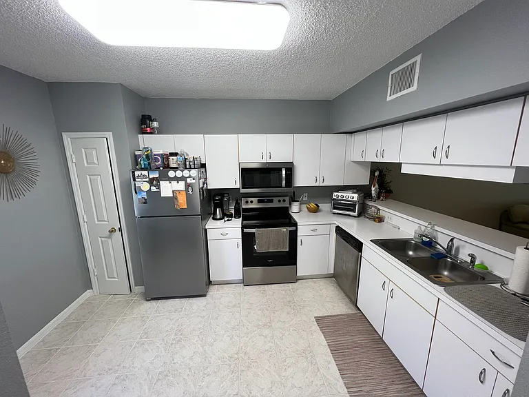 14460 Marina Way #11 — Photo 3