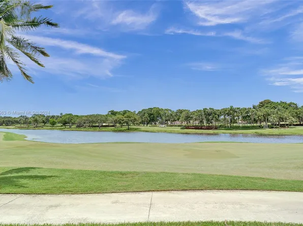 2753 Center Court Dr #2-19, Fort Lauderdale, FL 33332