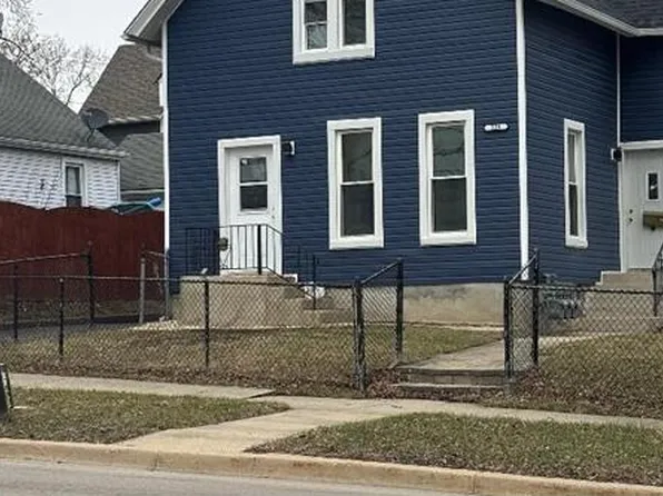 520 Lawrence Ave #2, Elgin, IL 60123