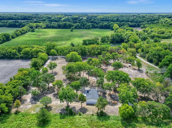 1225 County Road 4605, Trenton, TX 75490