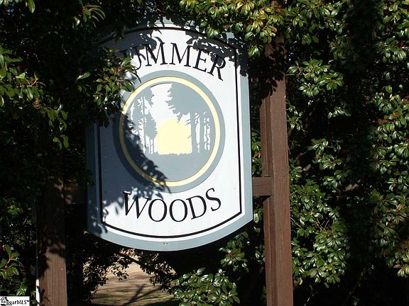 2nd image of 2006 Spring Wood Dr
