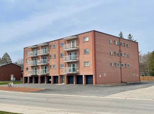 203 McNab St #206, Brockton, ON N0G2V0