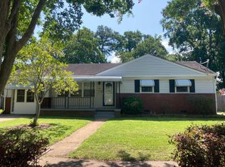 8082 Wedgewood Dr, Norfolk, VA 23518