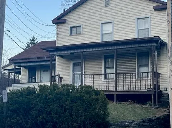 208 W Main St, Dalton, PA 18414