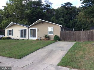 8 Andrea Ct, Sicklerville, NJ 08081