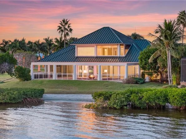 12540 Panasoffkee Dr, North Fort Myers, FL 33903