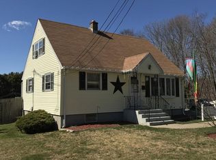 1095 Brayton Point Rd, Somerset, MA 02725