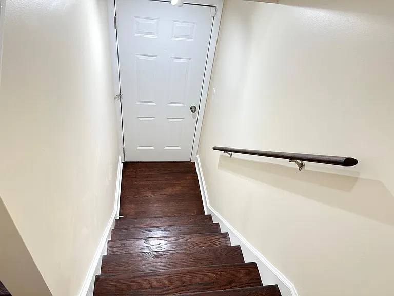 506 Merritt St #2 — Photo 33