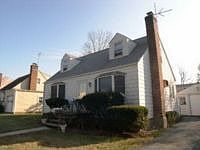 1st image of 8 Andover Pl