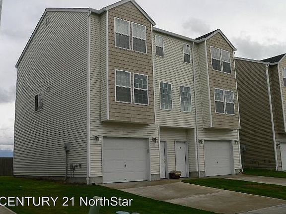 2nd image of 5702 NE 135th Ave