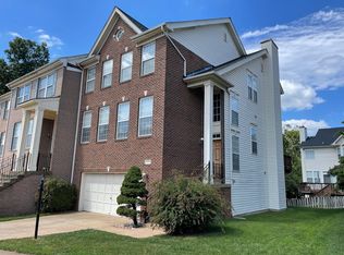 46126 Brisbane Sq, Sterling, VA 20165
