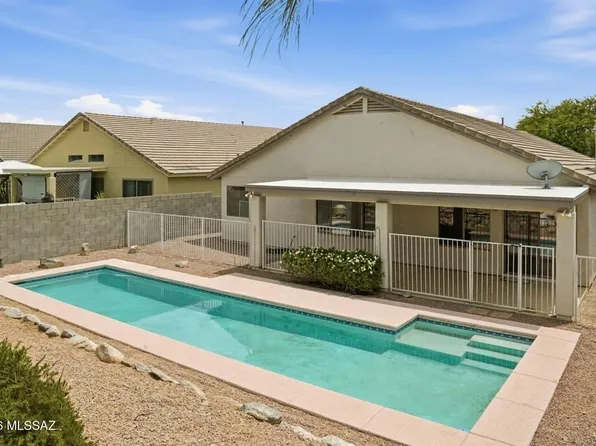 10227 E Watson Dr, Tucson, AZ 85730