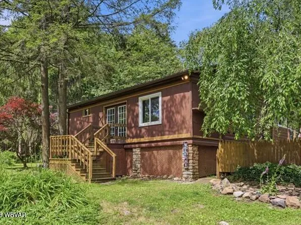 640 Grandview Dr, Laporte, PA 18626