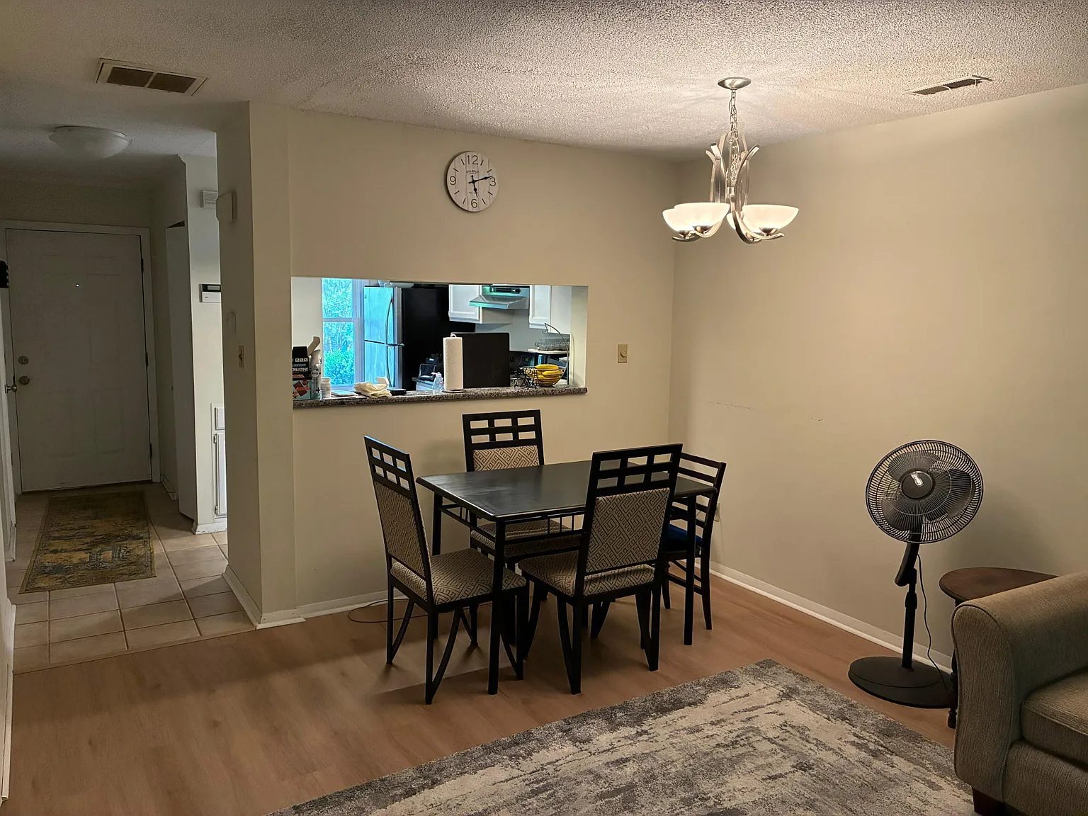 2 bed, 1.5 bath, 1050 sqft, $1,500 — Photo 4